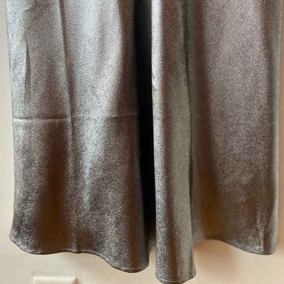 Steve Madden Metallic Gunmetal Midi Skirt NWT S - Picture 5 of 6